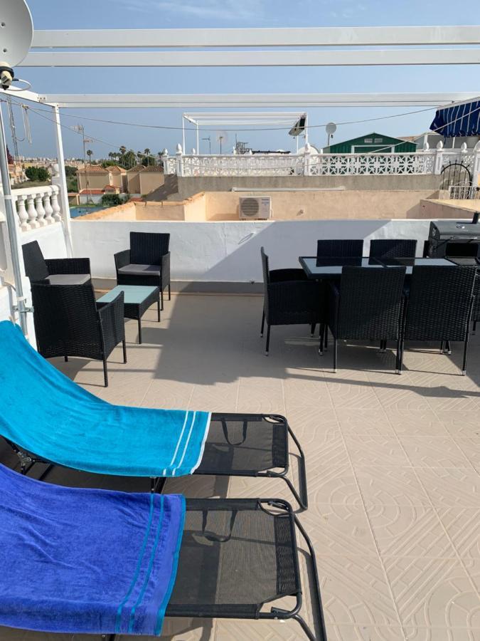 2 Bed Apartment In Paraje Natural Fase 1, 또레비에하 외부 사진